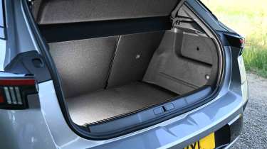 Vauxhall Mokka - boot